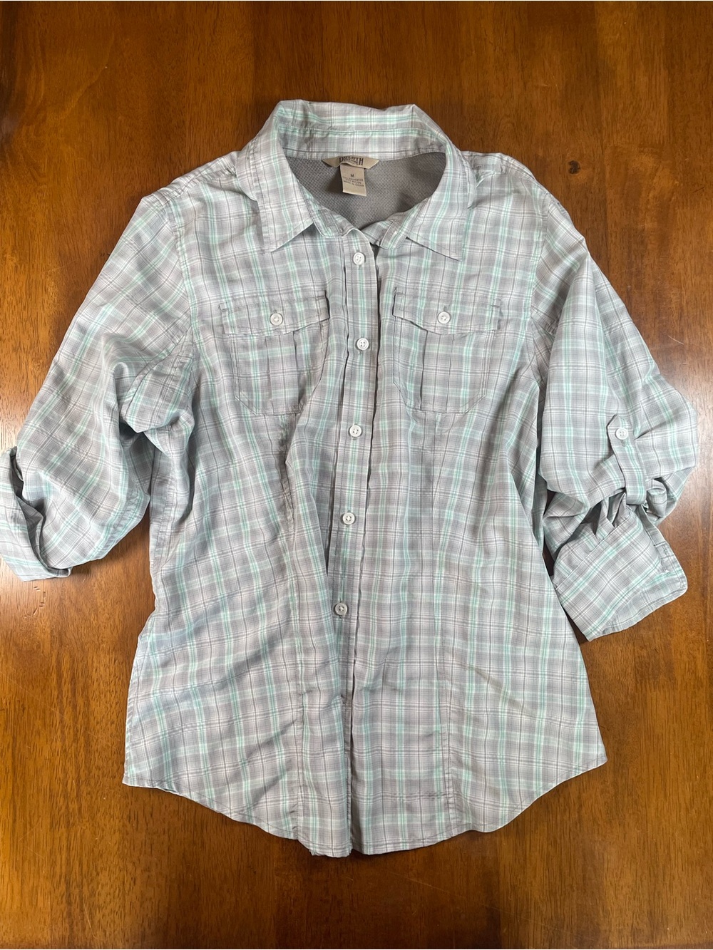 Duluth Armachillo Plaid Hiking Shirt Women’s Medium-Cooling Vented